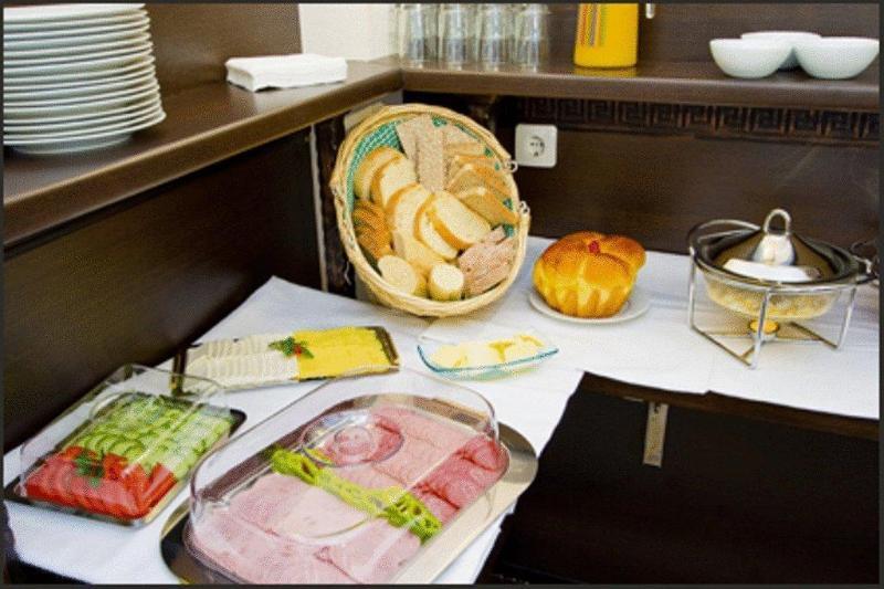 Hotel Orlando Sofia Restaurant bilde
